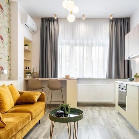 Executive Suites In Center Бухарест Екстер'єр фото